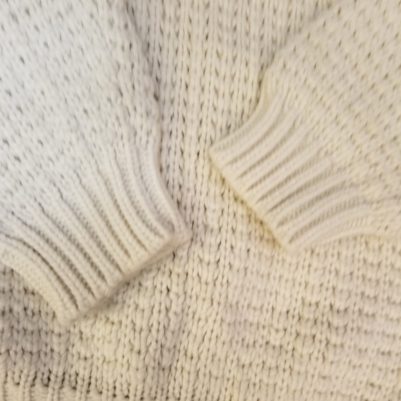 "Fully Fashioned" Cable Knit Sweater (s/m) - Picture 6 of 8